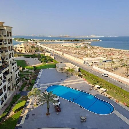 Beach Front Escape Apartment Ras al-Khaimah Ngoại thất bức ảnh