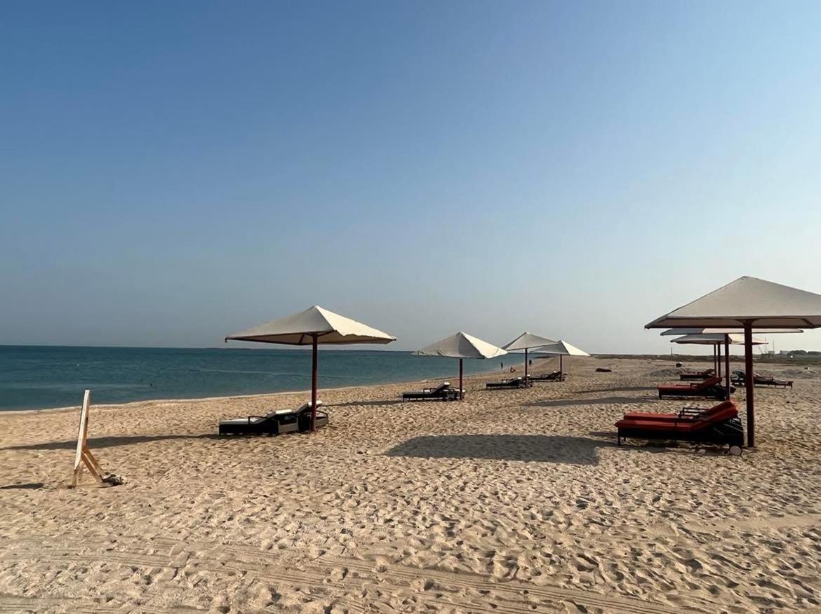 Beach Front Escape Apartment Ras al-Khaimah Ngoại thất bức ảnh
