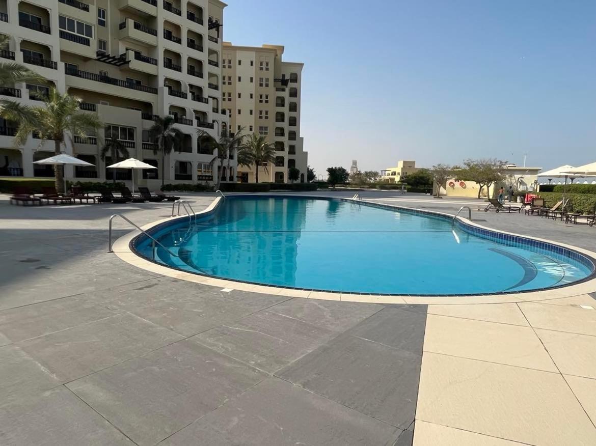 Beach Front Escape Apartment Ras al-Khaimah Ngoại thất bức ảnh